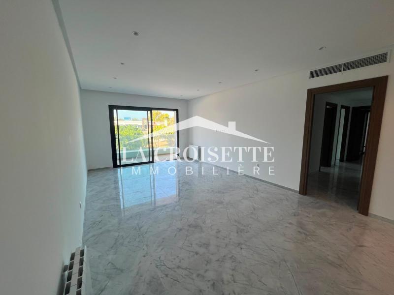 Appartement S+3 à La Marsa 